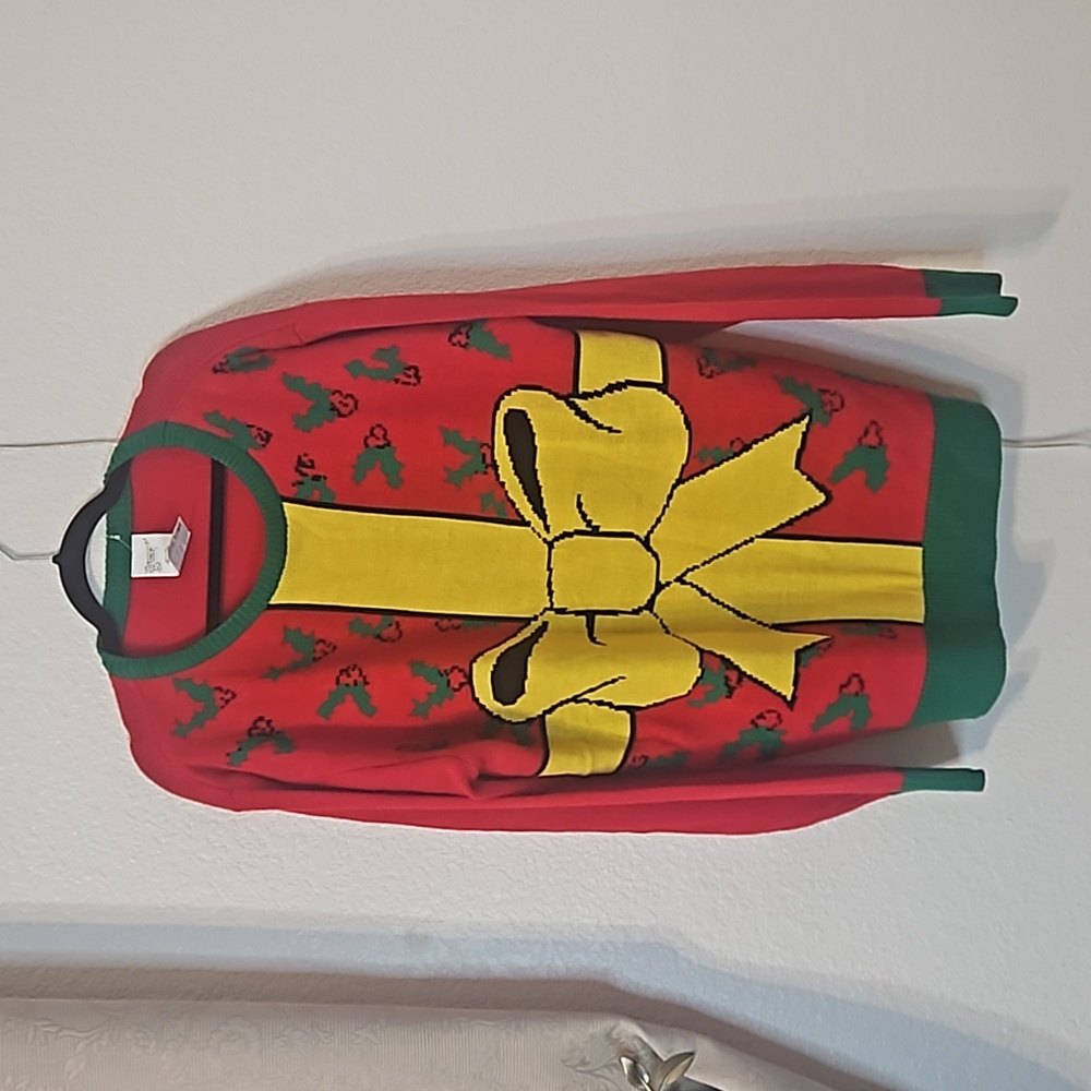 Forum Novelties sweater